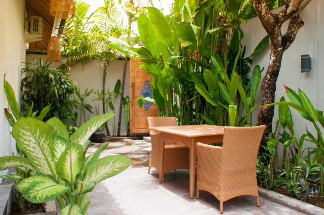 Ambermoon Villas Seminyak Esterno foto