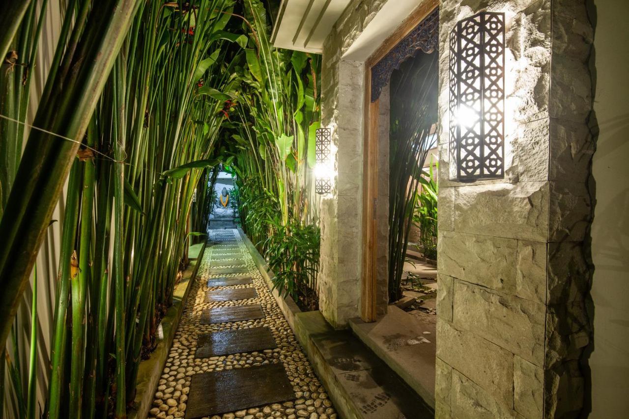 Ambermoon Villas Seminyak Esterno foto