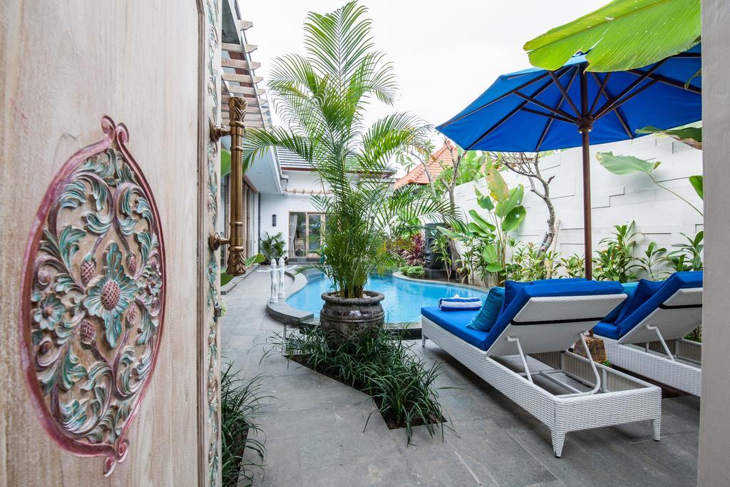 Ambermoon Villas Seminyak Esterno foto
