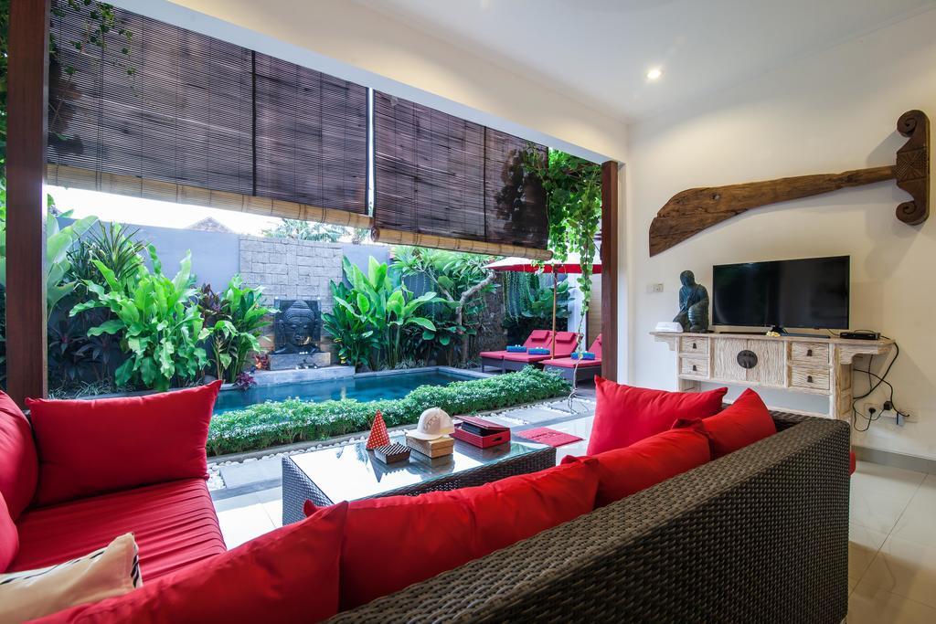 Ambermoon Villas Seminyak Esterno foto