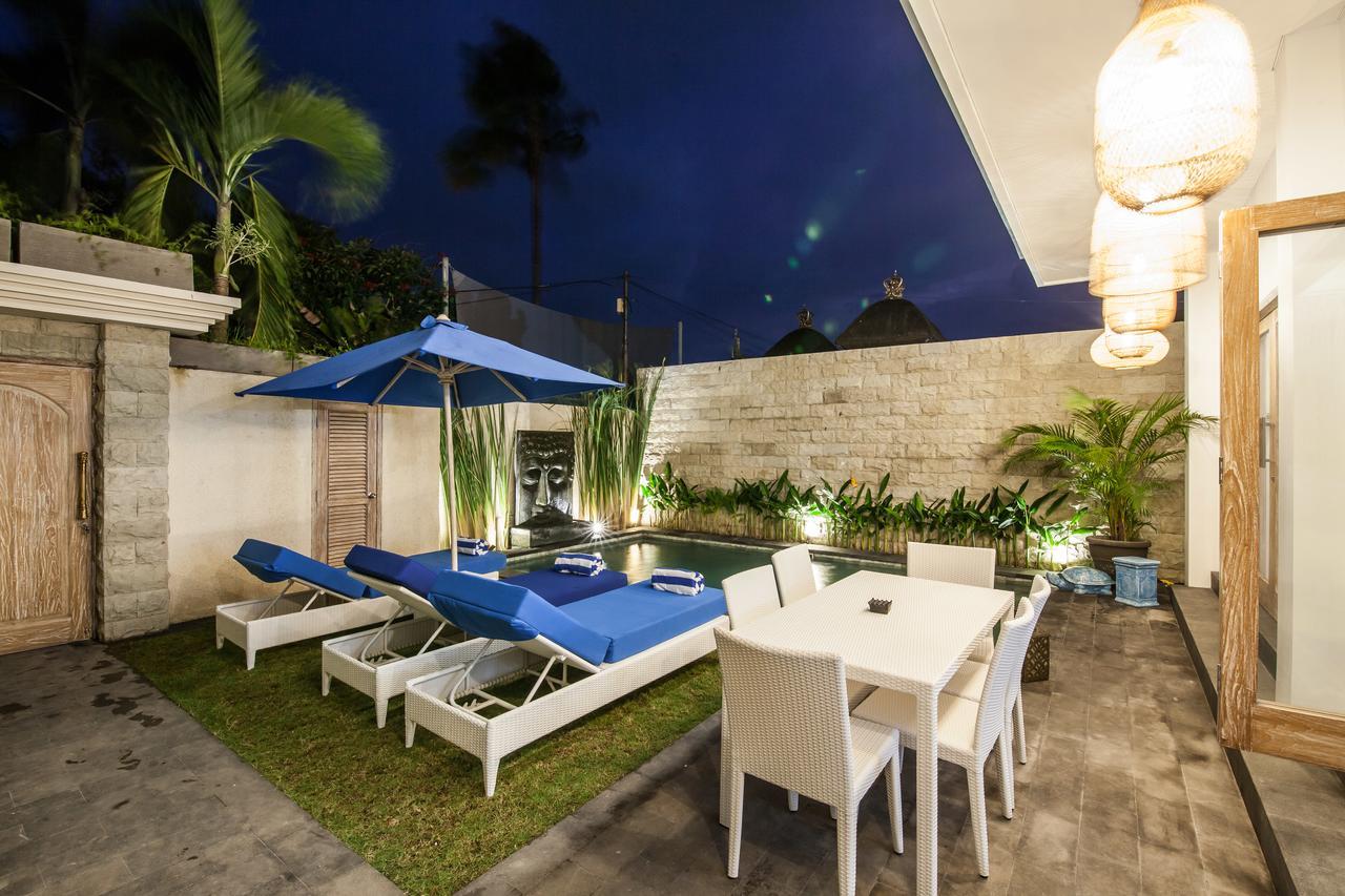 Ambermoon Villas Seminyak Esterno foto