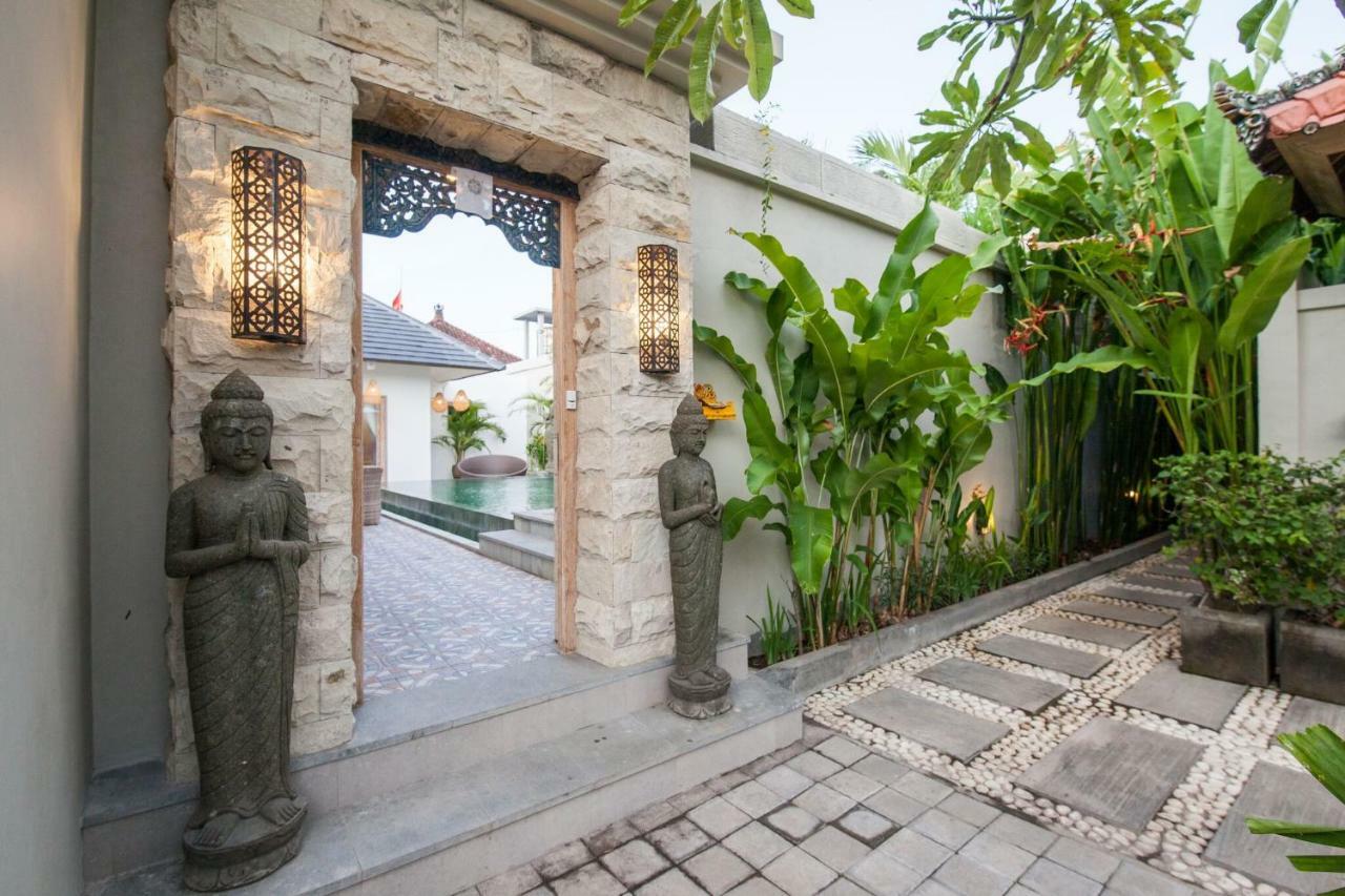 Ambermoon Villas Seminyak Esterno foto